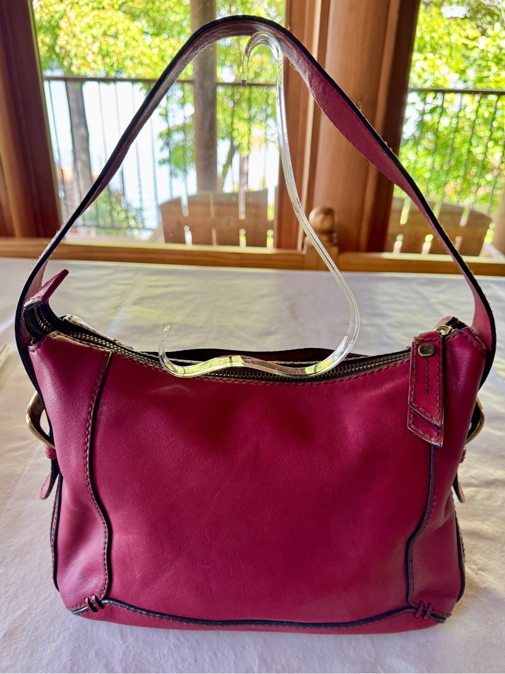 FOSSIL Red Hobo Genuine Leather Shoulder Bag or Handheld Adjustable Strap w/Key - Picture 4 of 17